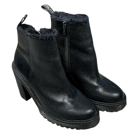 Dr. Martens Shoes - Dr. MARTENS DOCS Womens 9 Black Leather Magdalena FL Fleece Heeled Boot Zip Up